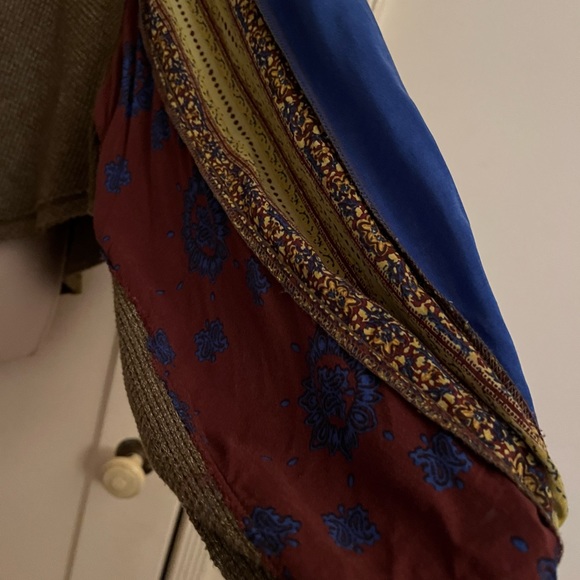 We The Free by Free People Thermal Top with Scarf Panel Peasant Sleeves - Picture 3 of 11